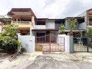 FACING OPEN Double Storey Terrace Taman Sri Rampai...