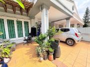 FACING OPENFULLY RENODouble Storey Bkt Bandaraya Seksyen U11