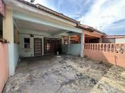 Facing Padang 2 Storey House Batu Berendam Putra Near...