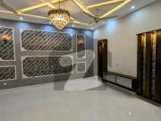 Facing Park 10 Marla Brand New Ultra Modern Design...