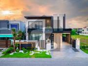 Facing park full basment fully furnished cinima hall...