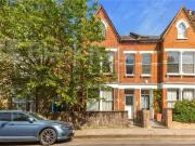 Fairbridge Road, Archway N19, 3 bed flat to rent, £3,298...