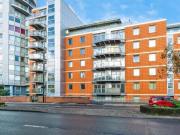 Fairfield Road, Croydon, 2 Bedroom Flat