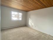 Fairgreen Gardens 1+Den [object Promise] for Rent