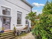 Fairhaven, Main Road, 2 Bedroom Apartment