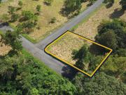 Fairmount Hills Corner Lot 918 sqm for sale in Dela Paz,...