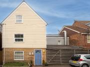 Fairview Road, Sittingbourne ME10, 2 bed flat to rent,...