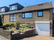 Fairway Walk, Bradford, 2 Bedroom Semi detached