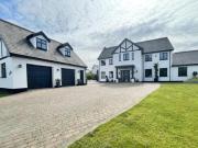 Fairways Approach, 5 Bedroom House