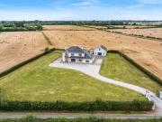 Fairyhouse Lodge, Mullinam Lane, Mullinam, Dublin 15