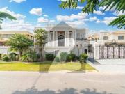 Faisal Rasool Designed 2 Kanal House In DHA Phase 6 FOR SALE