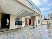 Faisal Town F 18 Islamabad Block A House 8 Marla...