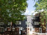 Falcon Grove, London, 4 Bedroom End