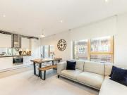 Falcon Road, London, 2 Bedroom Apartment