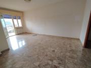 Falconara M.ma ampio appartamento con posto auto e soffitta