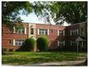Fall´´ in love with your new apartment home! FREE WATER...