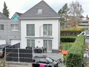 FAMILIENFREUNDLICH MIT CHARME IN ZENTRALER LAGE