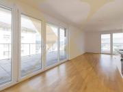 Familienfreundliche 4 Zimmer Wohnung mit riesiger...