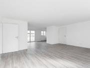 Familienfreundliche 5 Zimmer Wohnung mit Einbauküche in... Familienfreundliche 5 Zimmer Wohnung mit Einbauküche in...