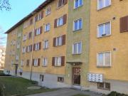 Familienfreundliche Altbauwohnung mit Balkon an ruhiger Lage Familienfreundliche Altbauwohnung mit Balkon an ruhiger Lage