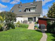 Familienfreundliche Doppelhaushälfte mit 5 Zimmern