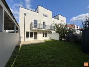 Familienfreundliche Doppelhaushälfte mit Garten, Balkon... Familienfreundliche Doppelhaushälfte mit Garten, Balkon...