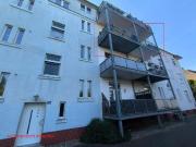 Familienfreundliche Wohnung mit sechs Zimmern und Garten Familienfreundliche Wohnung mit sechs Zimmern und Garten