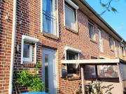 Familienfreundliches Reihenhaus 6 Zimmer zentral und...