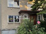 Familienfreundliches Reihenhaus oberhalb Erfurts,...