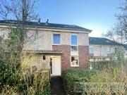 Familienglück in Lohausen gut aufgeteiltes Reihenhaus...