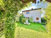 Familienhaus mit großem Grund und perfekter Anbindung –...
