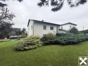 Familienhaus mit parkähnlichem Garten