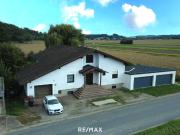 Familienidyll in Eggendorf – großzügiges Einfamilienhaus...