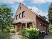 Familienidyll in zentraler Lage – Gepflegtes 6 Zimmer...