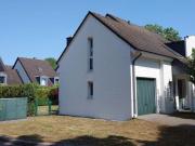 Familienidylle mit Garten in Bestlage von Lohausen