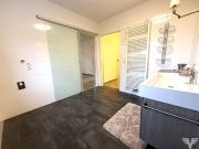 Familiennest Renoviertes Einfamilienhaus mit Pool in...