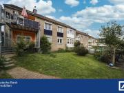 Familienparadies: Zweifamilienhaus mit großem Grundstück... Familienparadies: Zweifamilienhaus mit großem Grundstück...