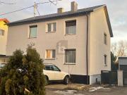 FAMILIENTRAUM MIT GARTENPOOL, SAUNA UND GROßZÜGIGEM...