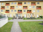 FAMILIENWOHNUNG MIT 4 ZIMMER MIT LOGGIA UND PARKPLATZ IN...