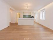 Familienwohnung mit großer Wohnküche in AKH und U6 Nähe