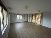 Family 4 x 2 Great Location