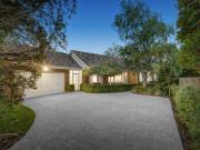 Family Appeal in Coveted Location