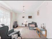 Family Comfort in a Peaceful Location