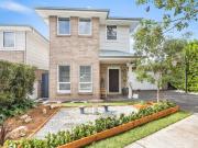 Family Comfort with Escarpment Views