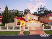 FAMILY FAVOURITE ENTERTAINER IN PRESTIGIOUS NEIGHBOURHOOD