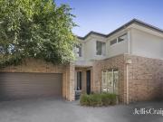 Family focused modern space, metres to Bulleen Plaza