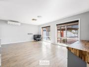 Family Friendly 4 Bedroom Home in Prime Location