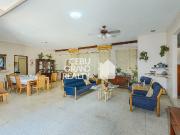 Family Friendly Bungalow with Garden in San Antonio Village