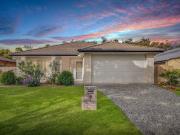 Family Friendly Living on a Generous 900m² Block