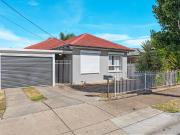 Family Friendly Living with Self Contained Retreat